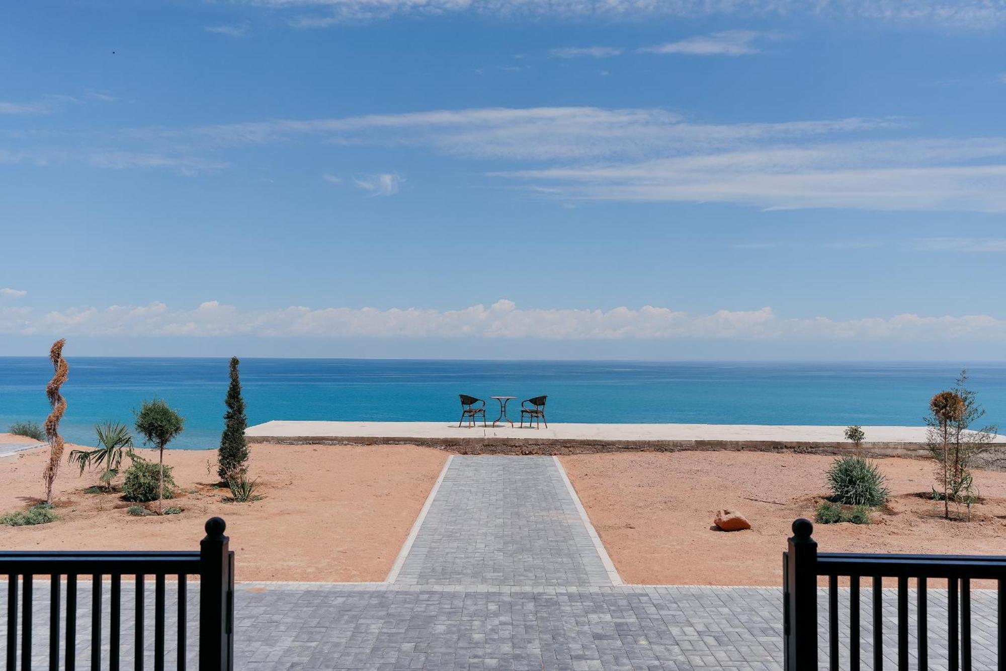 Hotel Utes Kaji-Say Екстериор снимка